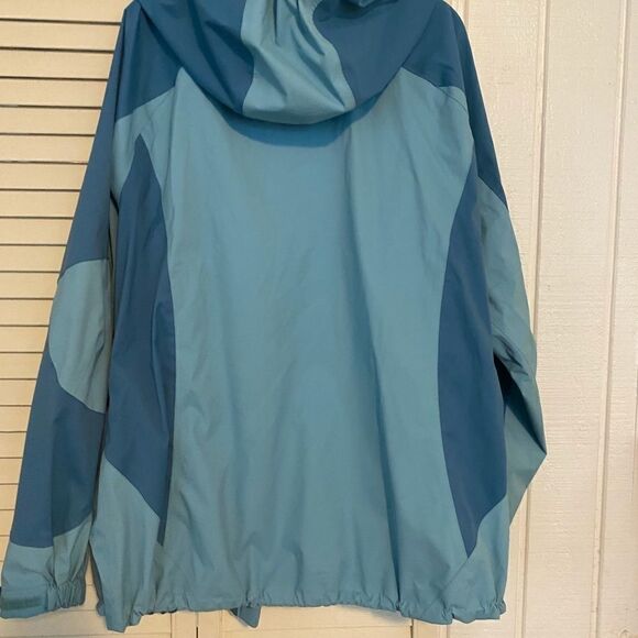 LL Bean Outer Shell rain jacket - Picture 9 of 13